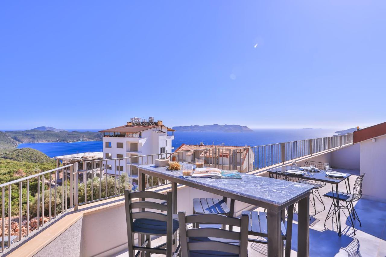 Goekyuezue Suit Apart Kaş Buitenkant foto