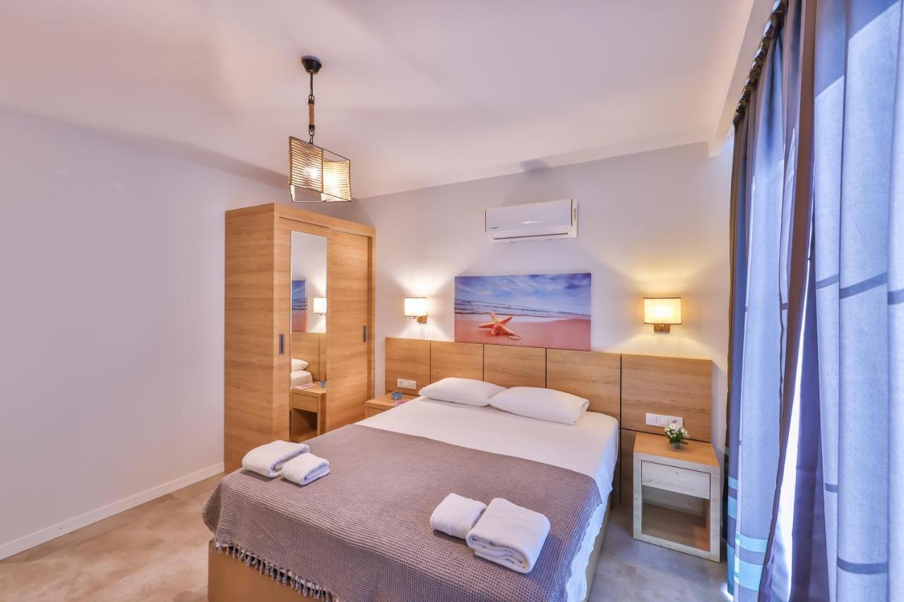 Goekyuezue Suit Apart Kaş Buitenkant foto