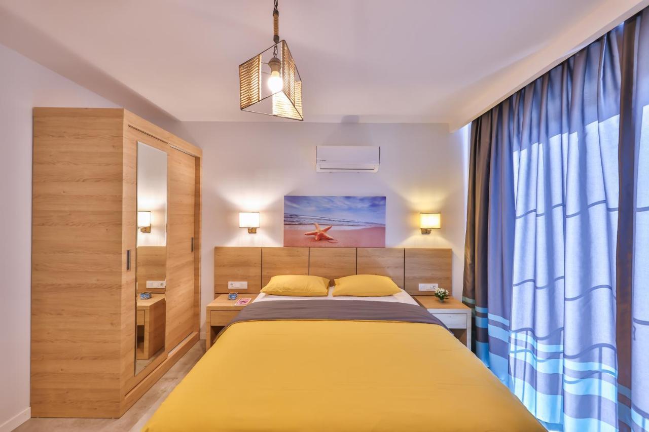 Goekyuezue Suit Apart Kaş Buitenkant foto