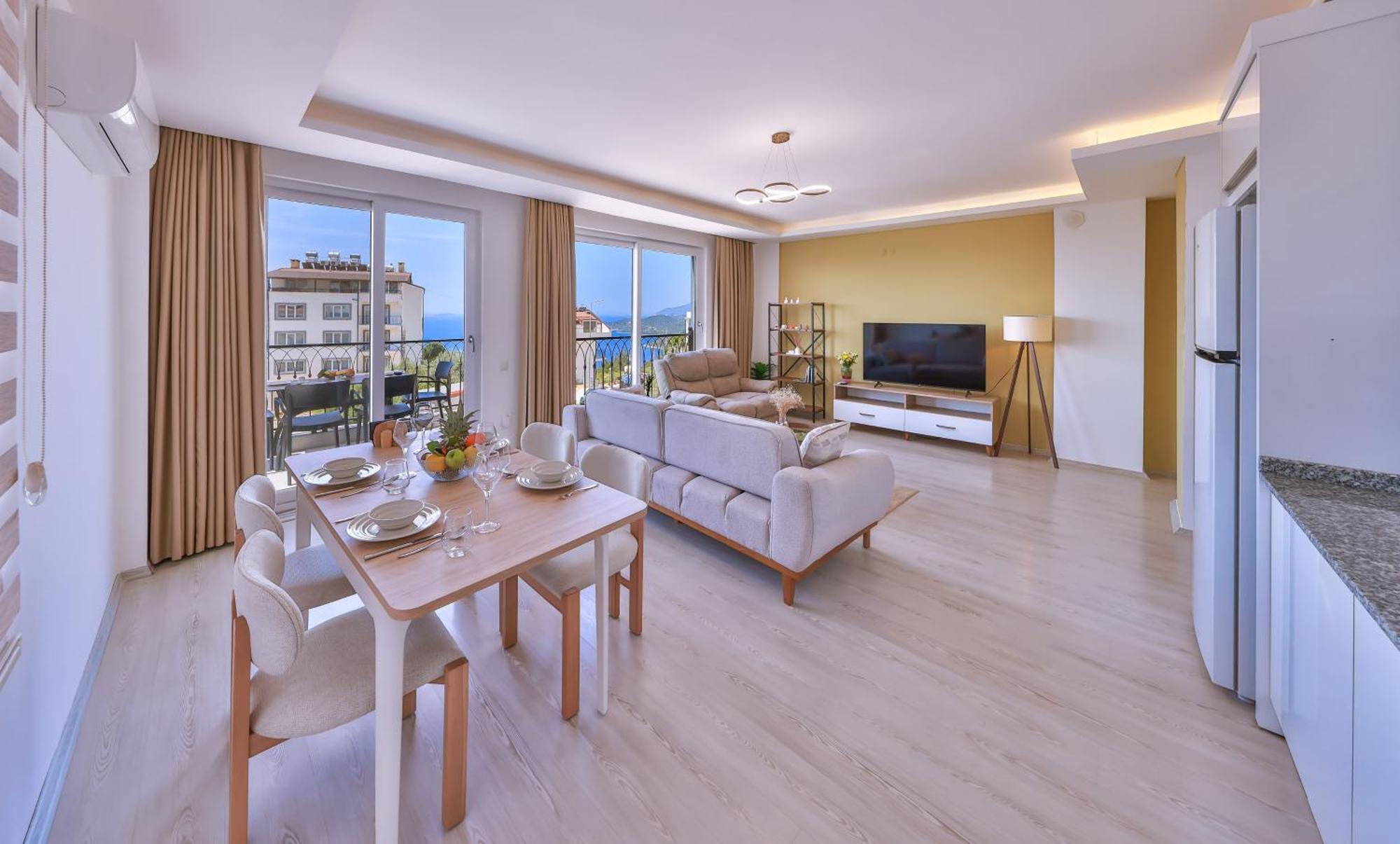 Goekyuezue Suit Apart Kaş Buitenkant foto