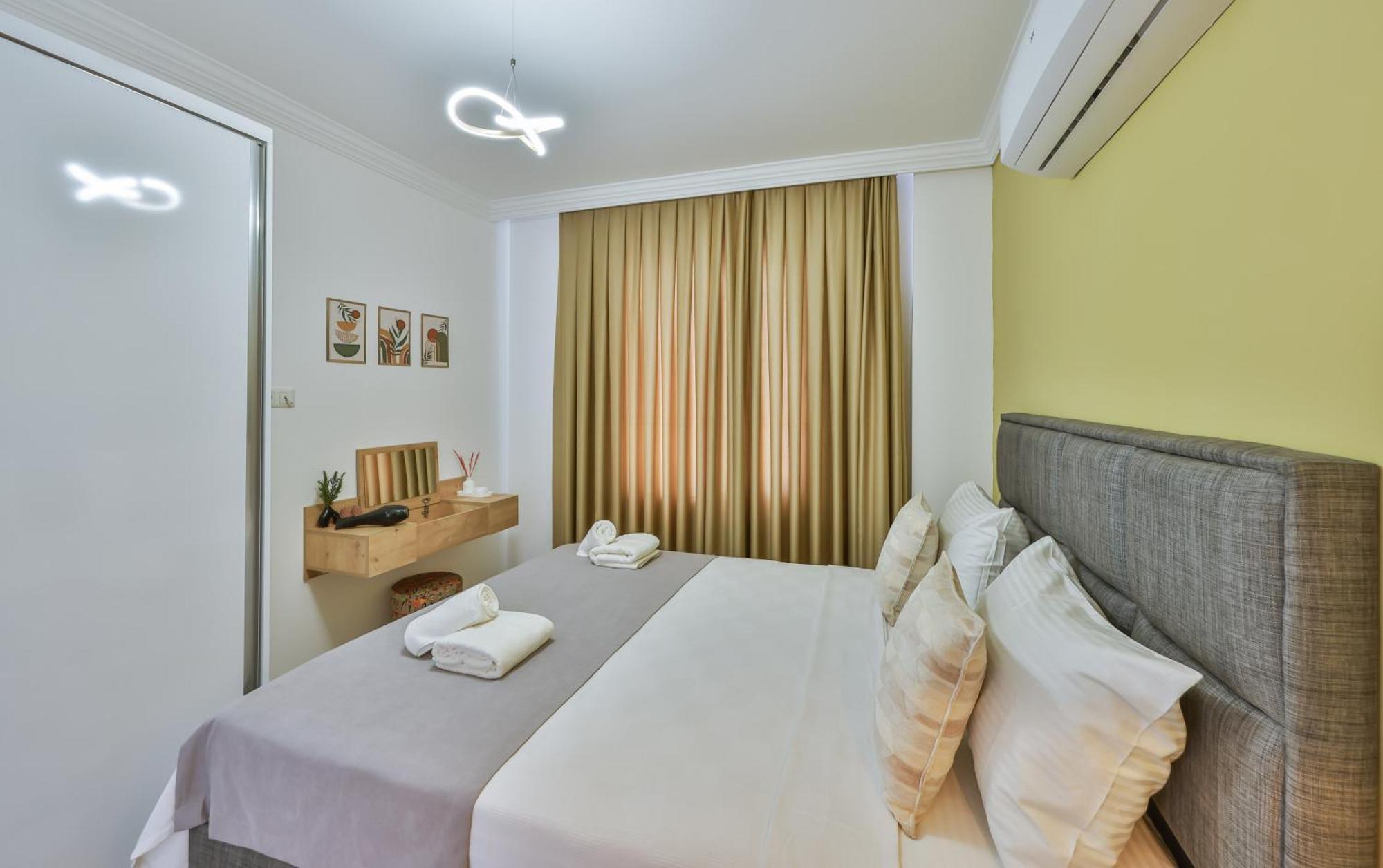 Goekyuezue Suit Apart Kaş Buitenkant foto