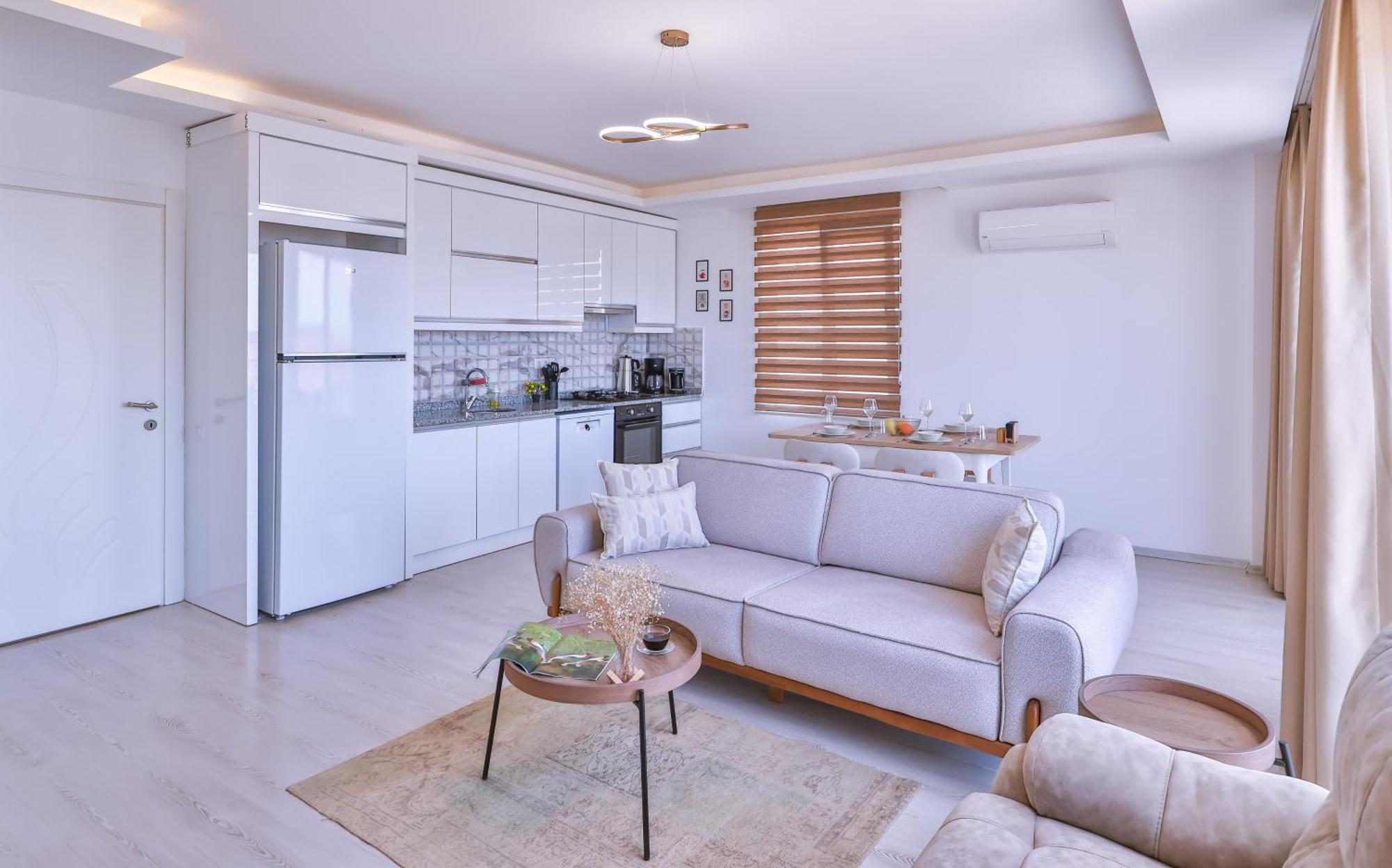 Goekyuezue Suit Apart Kaş Buitenkant foto